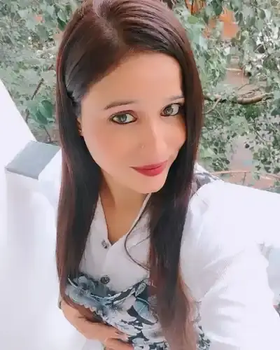 Call Girls in Saharaganj